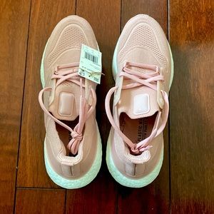 Adidas Ultraboost 22 W Sneakers